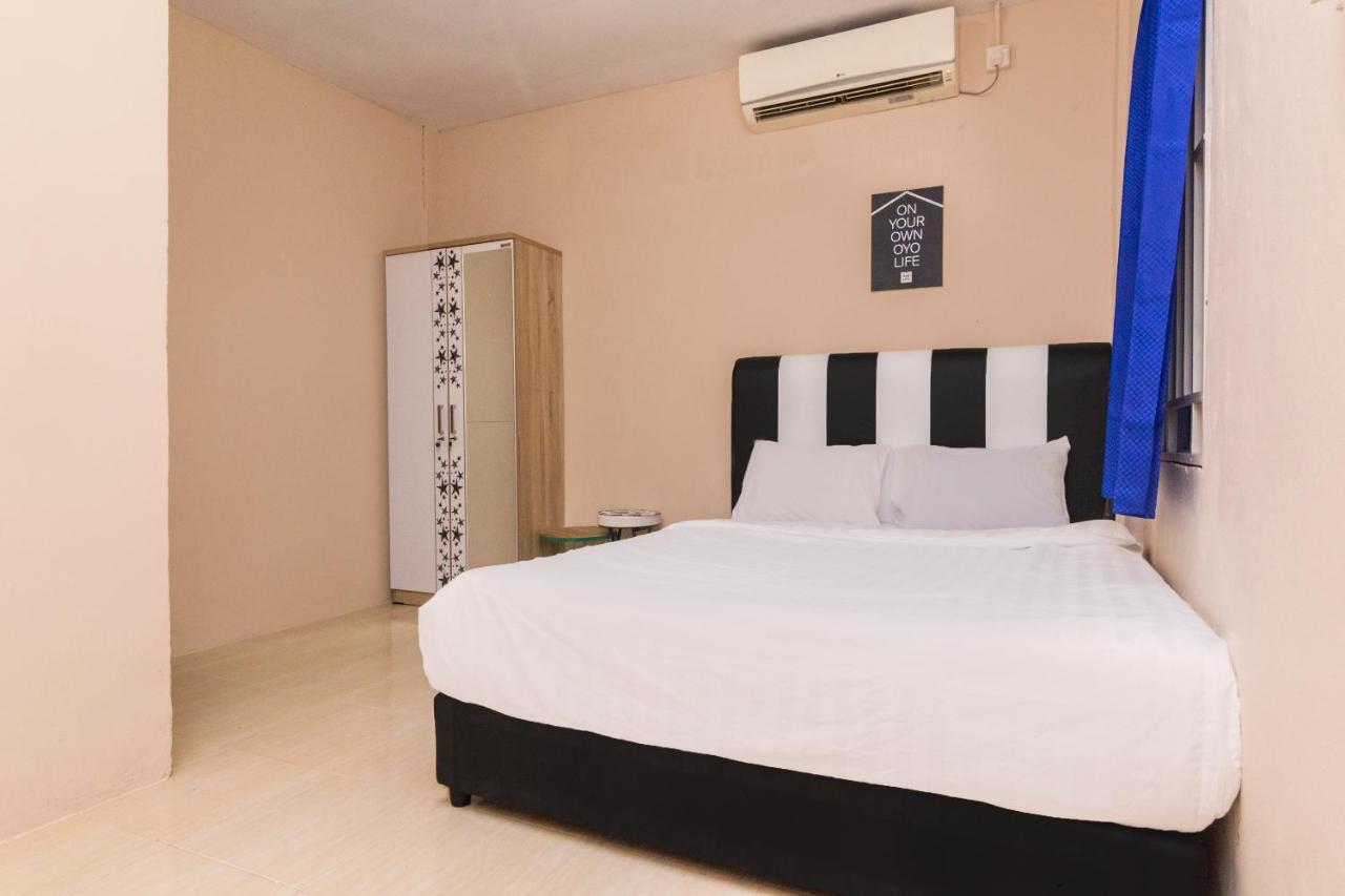 Oyo Life 2579 Kost Anggun 2 Hotel Batam