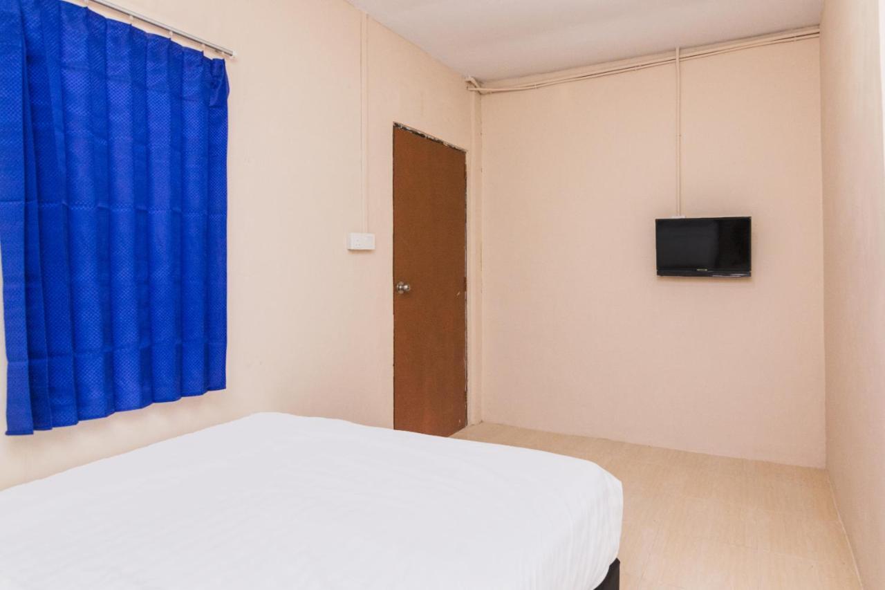 Oyo Life 2579 Kost Anggun 2 Batam